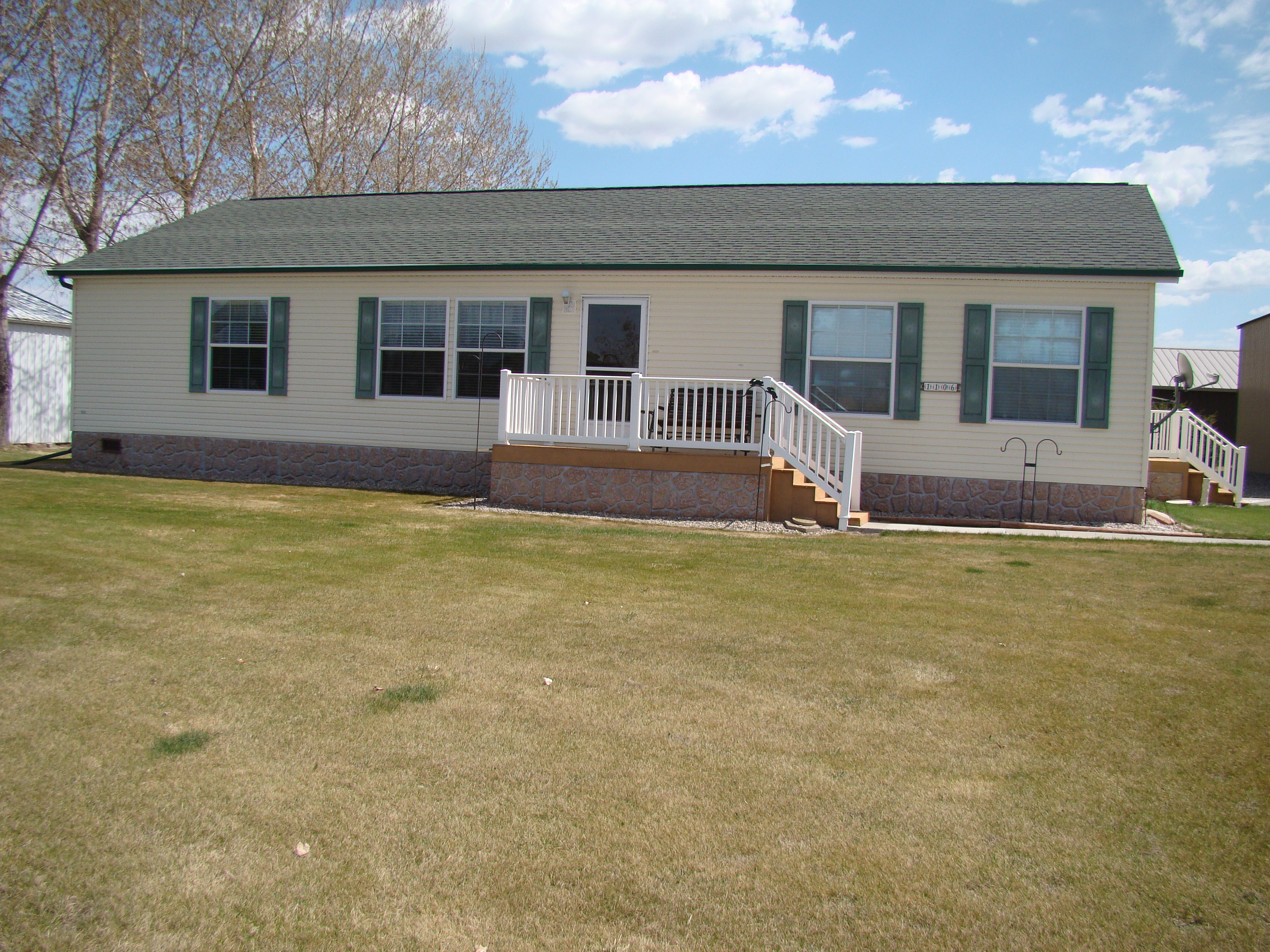 Lake Home on Devils Lake, ND Pifer's